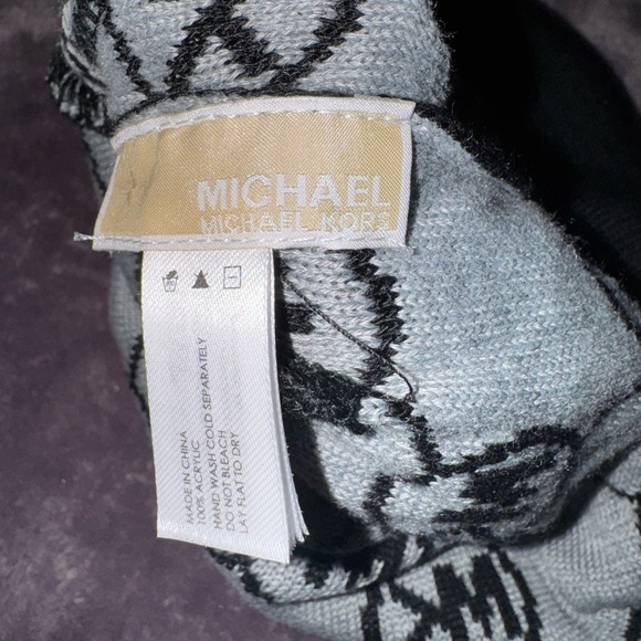 Michael Kors beanie / hat bundle of 3 - Picture 4 of 5